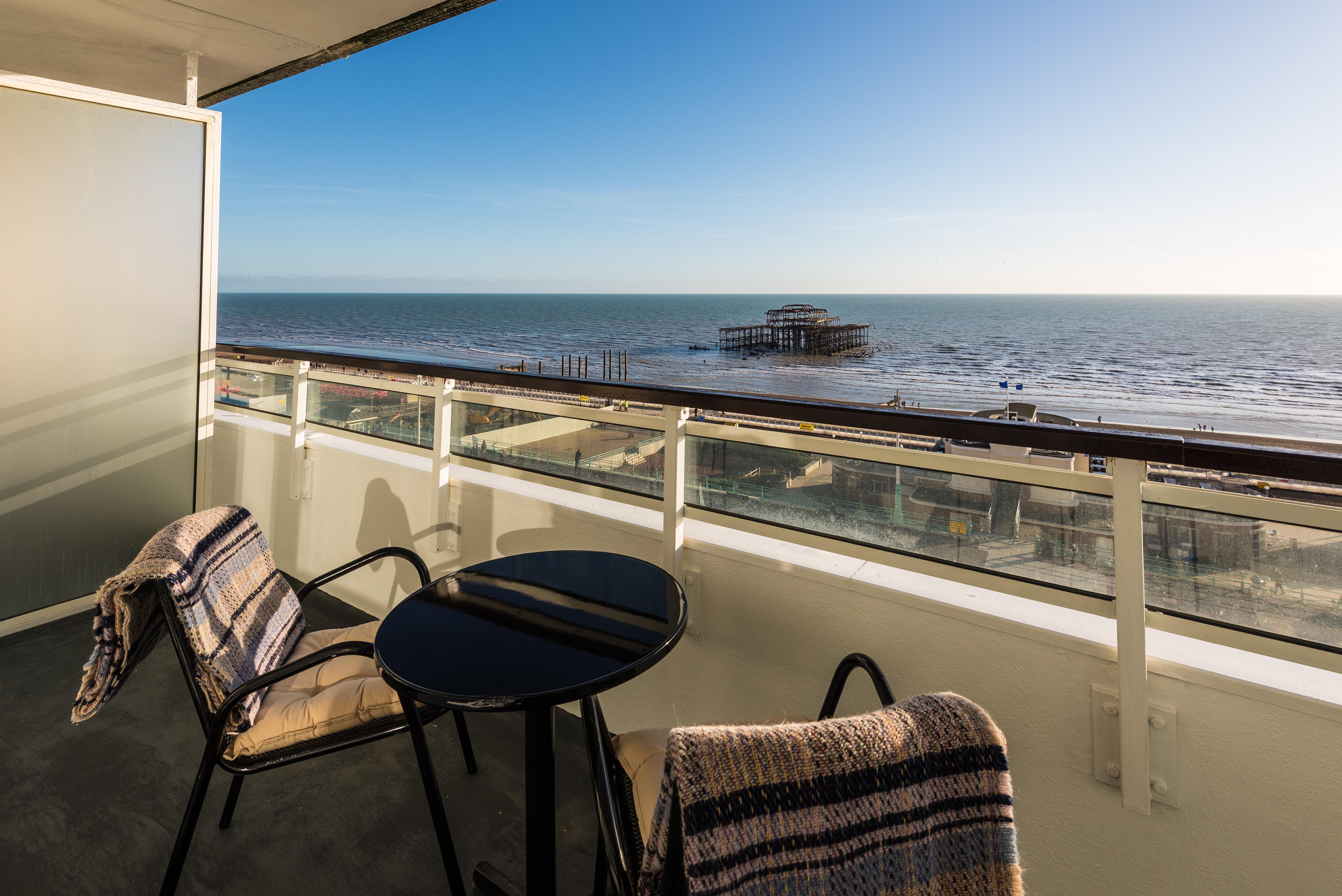 Holiday Inn Brighton Seafront, An Ihg Hotel Exterior photo